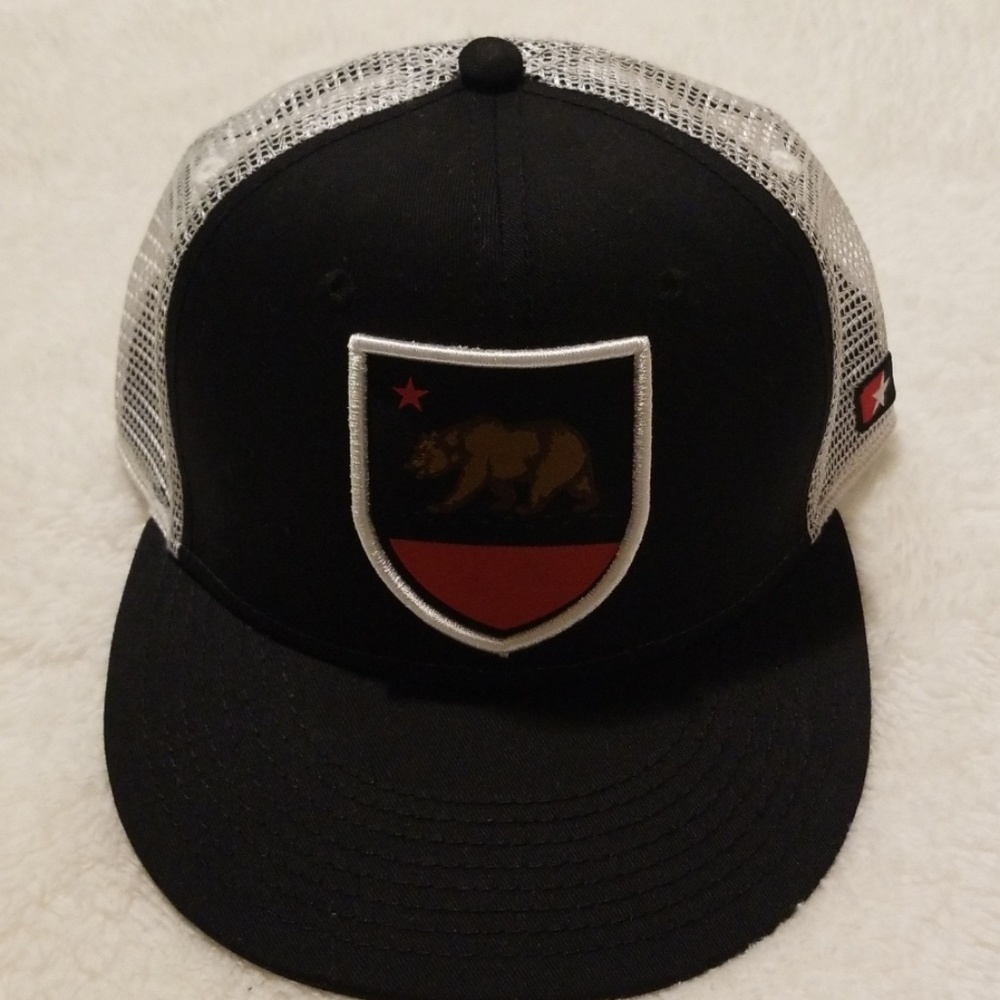 NWOT California Republic hat